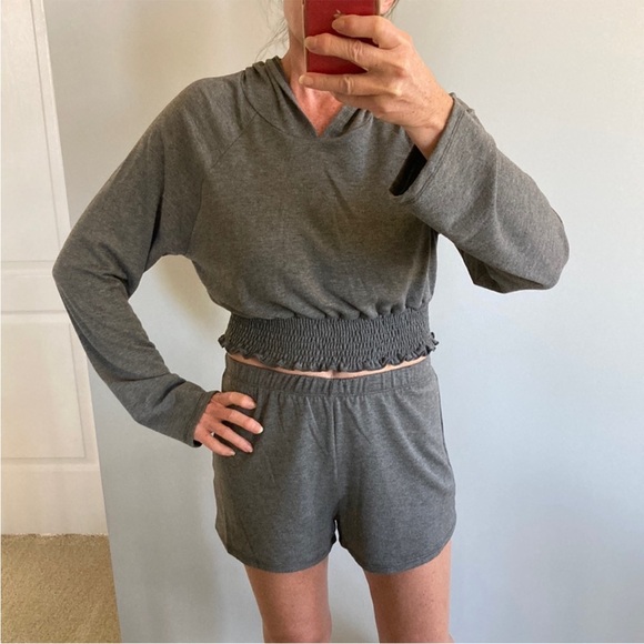 2 Piece Grey Hooded Top & Short Set - Picture 6 of 9